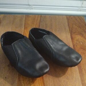 Toddler dance shoes
